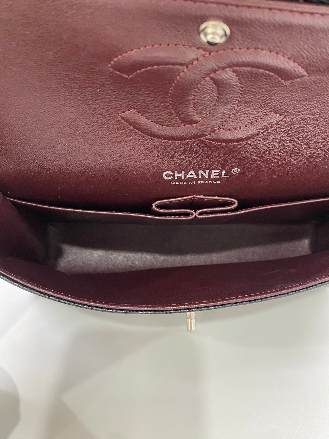 Chanel Classic Flap Medium Black Caviar SHW