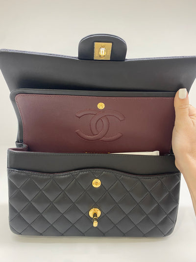 Chanel Classic Flap - Medium Black GHW (microchipped)