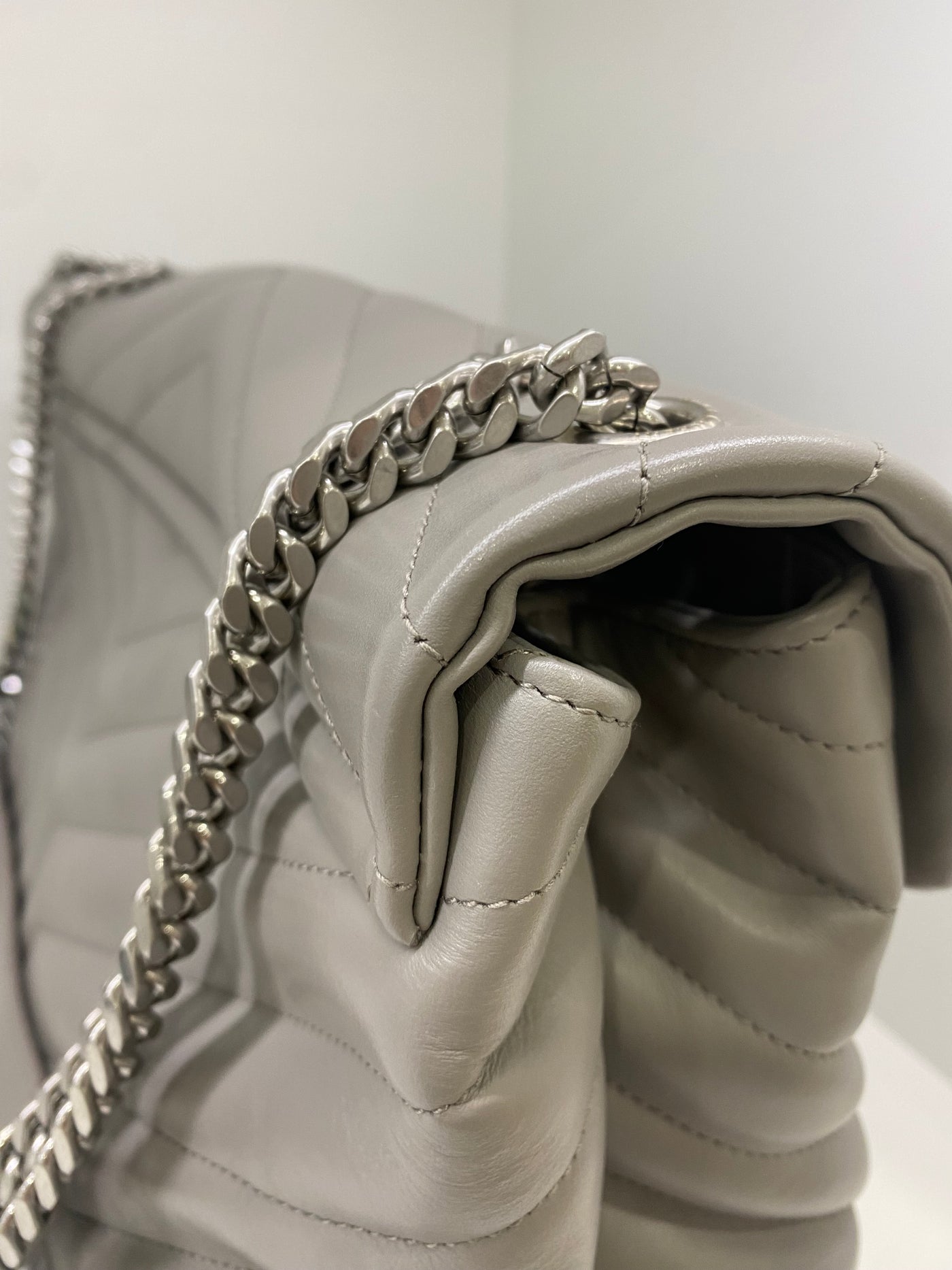 Saint Laurent LouLou Grey Large