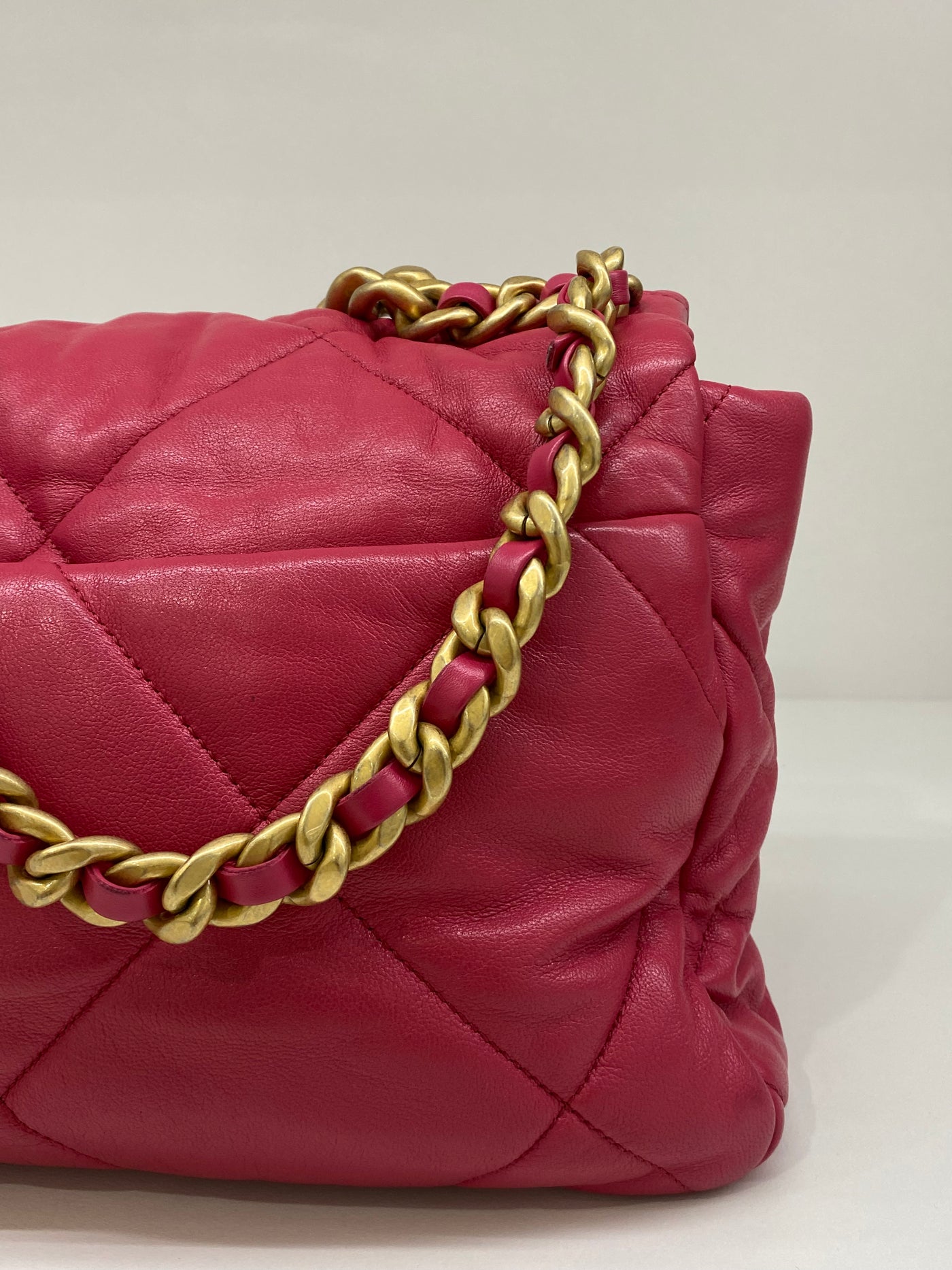 Chanel 19 Large (Medium) Fuchsia Pink GHW