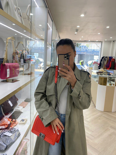 Chanel Medium Boy Bag - blood orange - Ruthenium Hardware