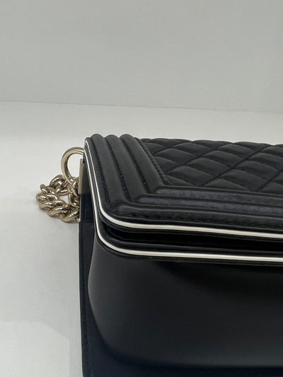 Chanel Medium Boy Bag Black CGHW