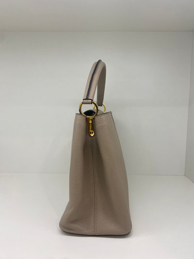 Louis Vuitton Capucines MM Beige