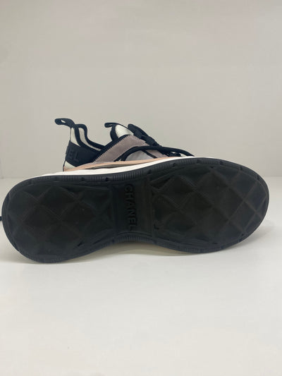 Chanel Sneakers Multicolour Neutral 38.5