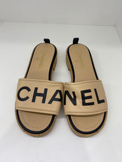 Chanel Mule with a heel - beige/black 38C
