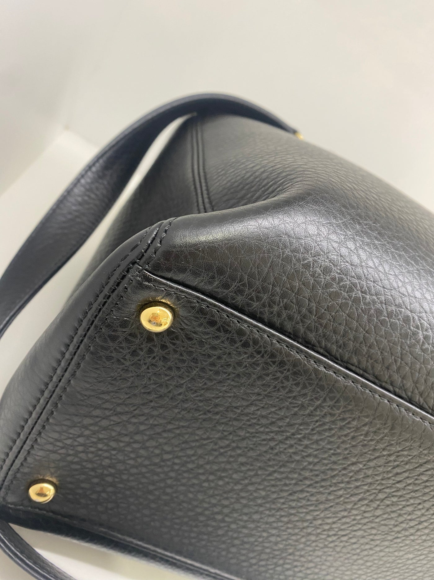 Chanel Executive Cerf Tote XL Black GHW