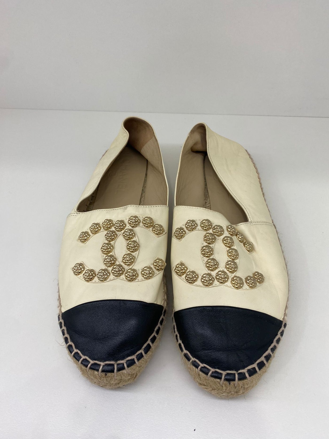 Chanel Espadrilles - Cream with CC studs 39