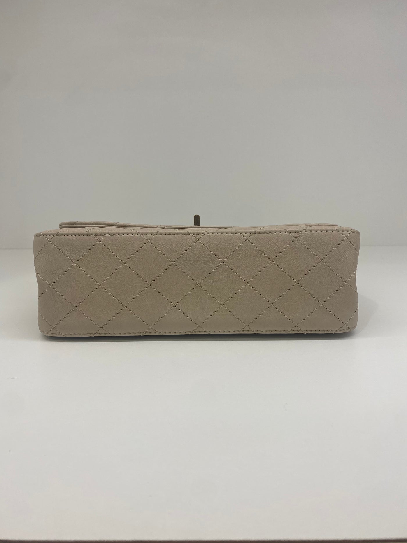 Chanel reissue 2.55 Beige 23 series