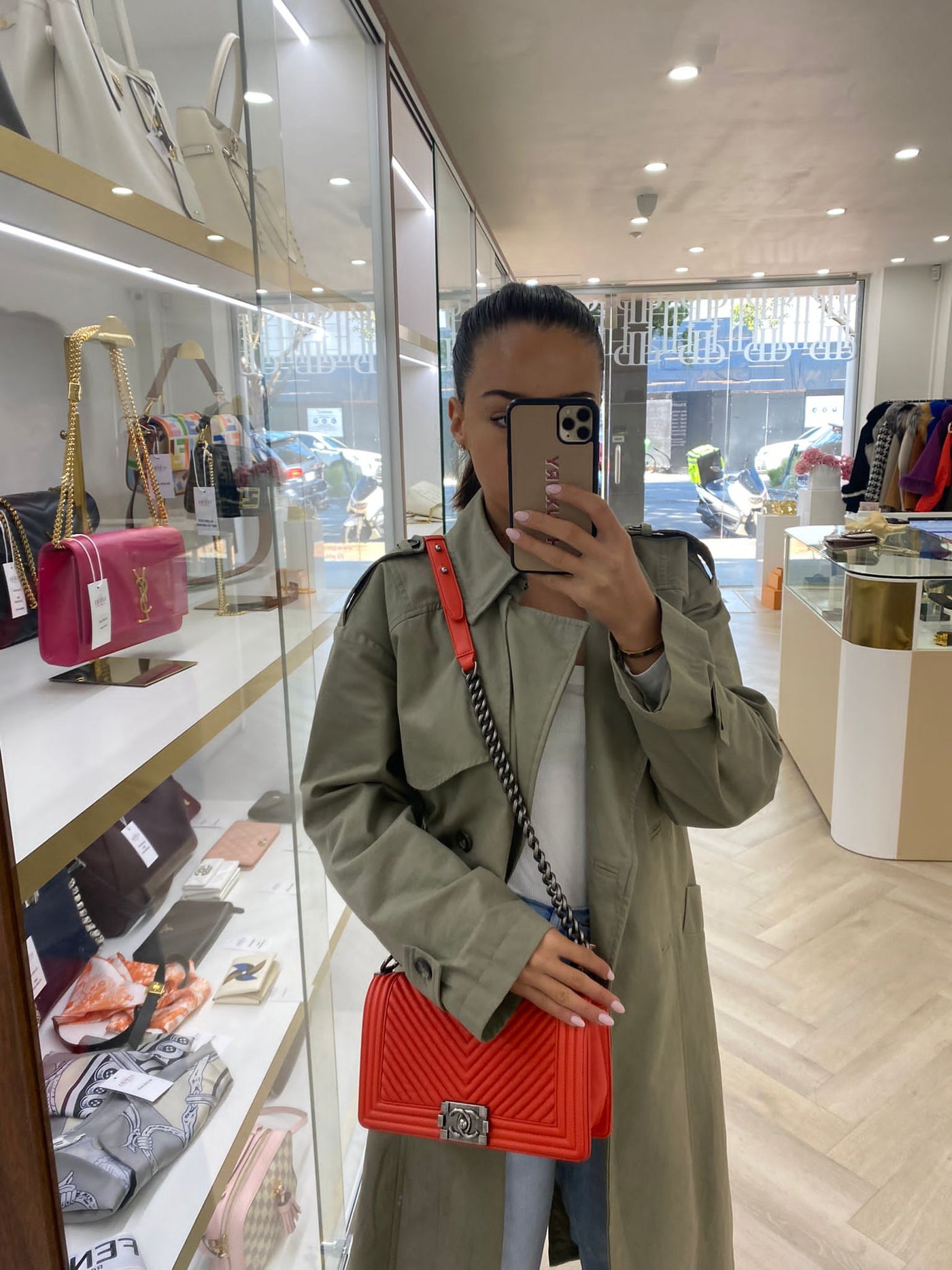 Chanel Medium Boy Bag - blood orange - Ruthenium Hardware