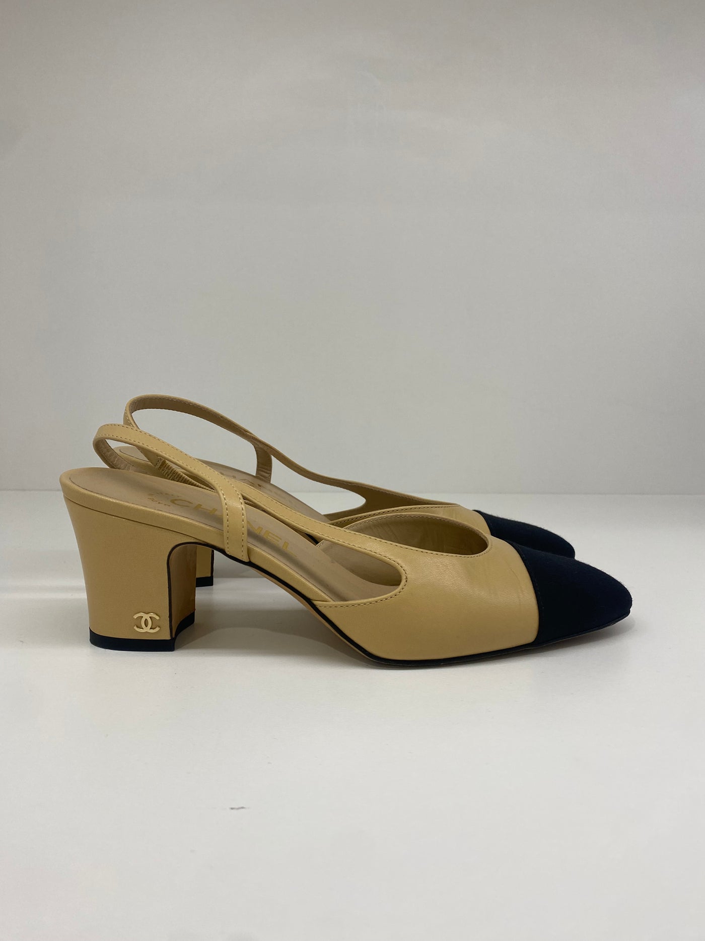 Chanel Beige and Black Slingbacks 37c – PH Luxury Consignment