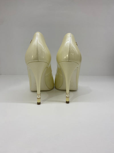 Chanel Pearly White Heels 39