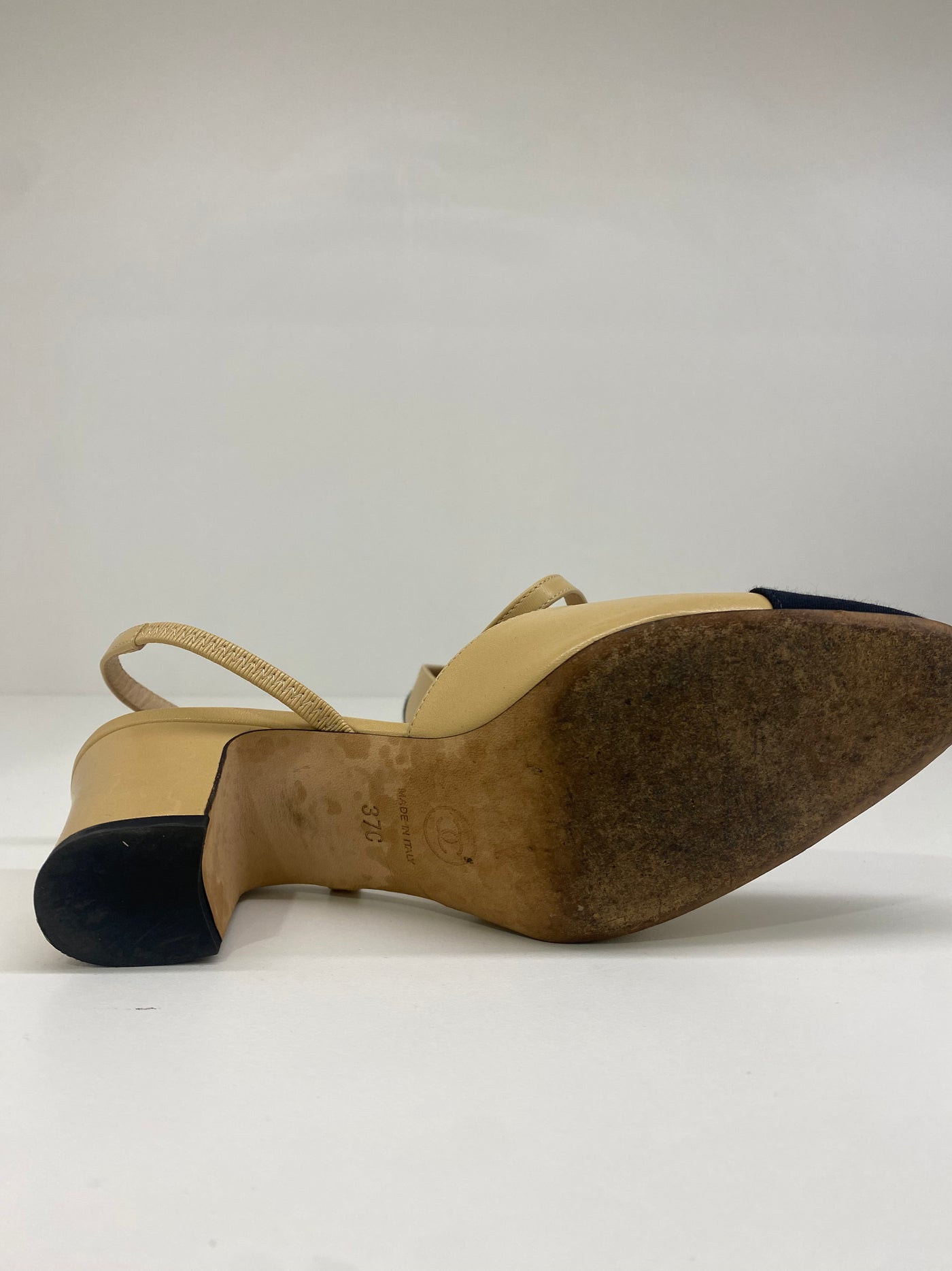 Chanel Beige and Black Slingbacks 37c – PH Luxury Consignment