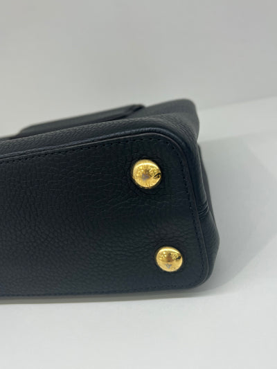 Louis Vuitton Capucines BB - Black