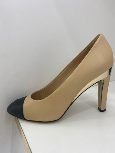 Chanel Nude Pumps Size 38C - SOLD