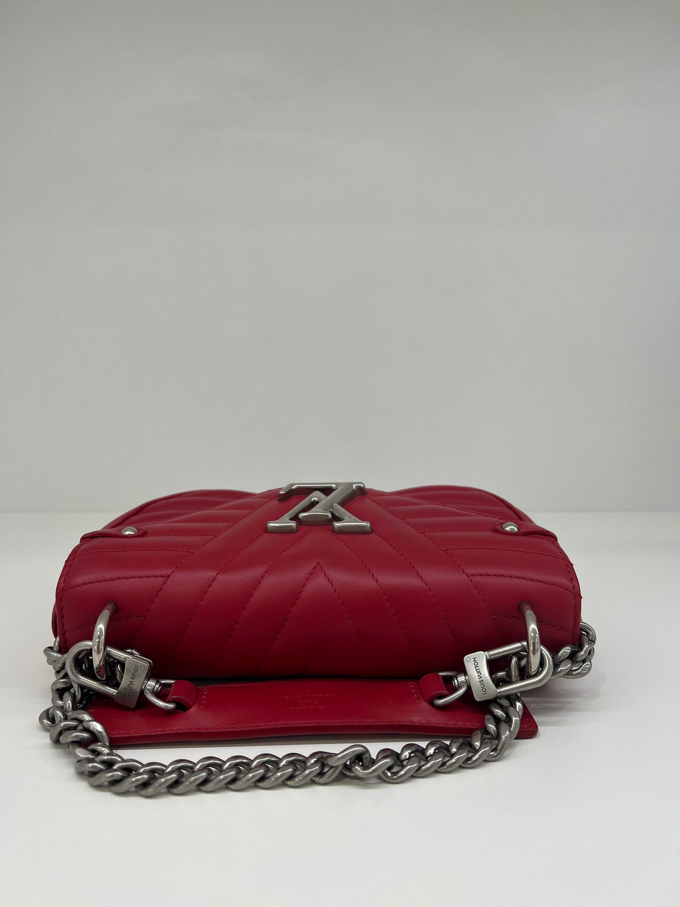 Louis Vuitton New Wave - Red