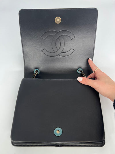 Chanel Bag Black Two Toned Flap bag - SOLD