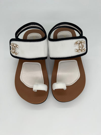 Chanel Sandals - White Size 36