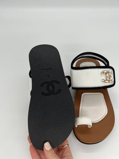 Chanel Sandals - White Size 36