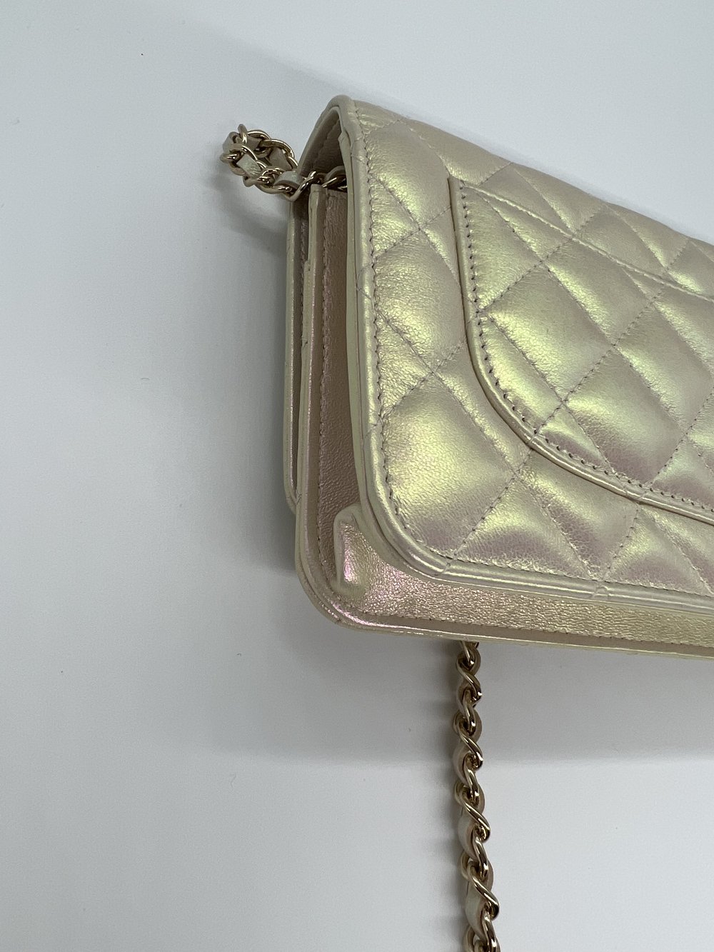 Chanel Wallet On Chain - Ivory Iridescent - SOLD