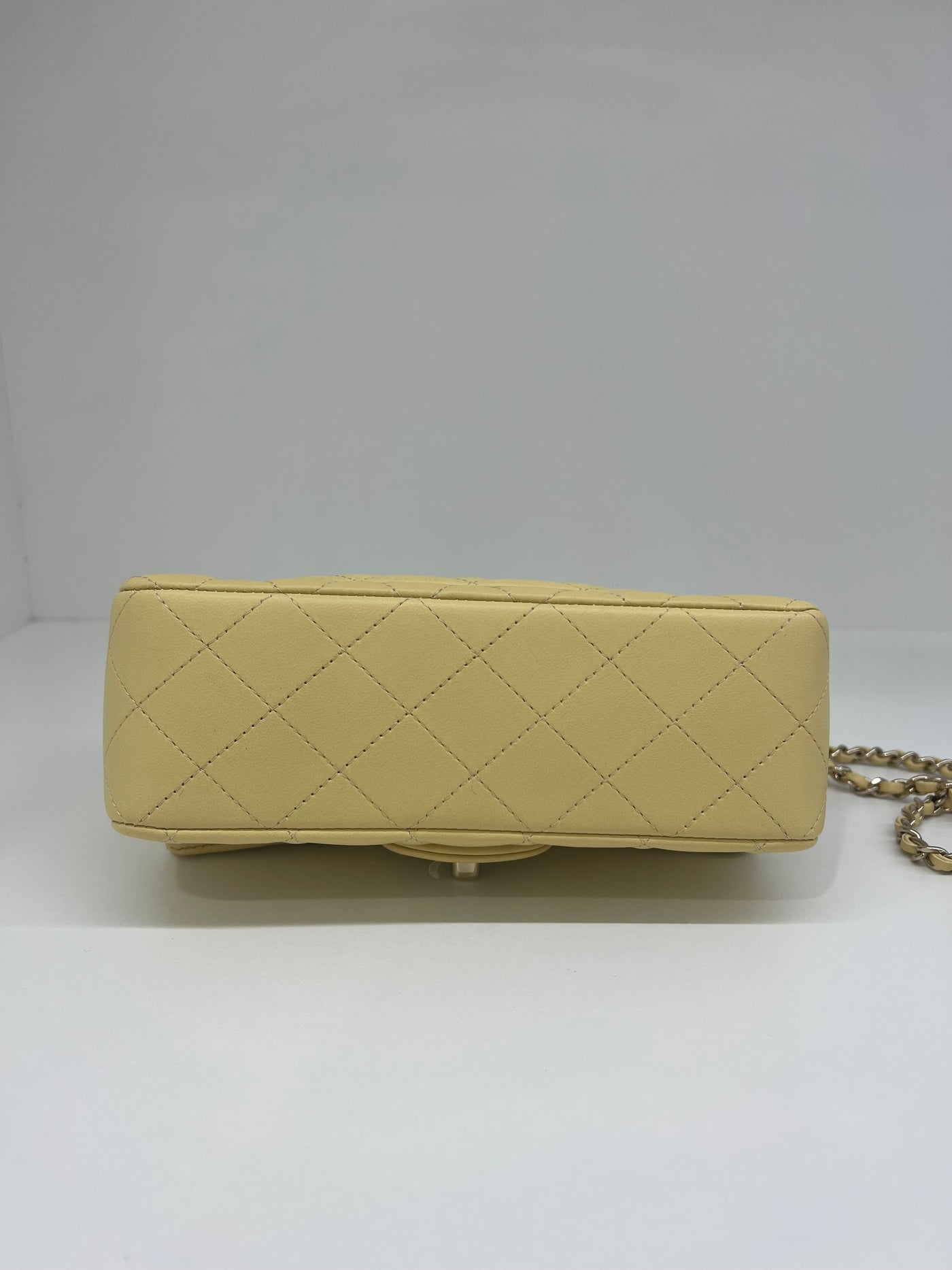 Chanel - Small Classic Flap Bag - Yellow Caviar CGHW - Excellent