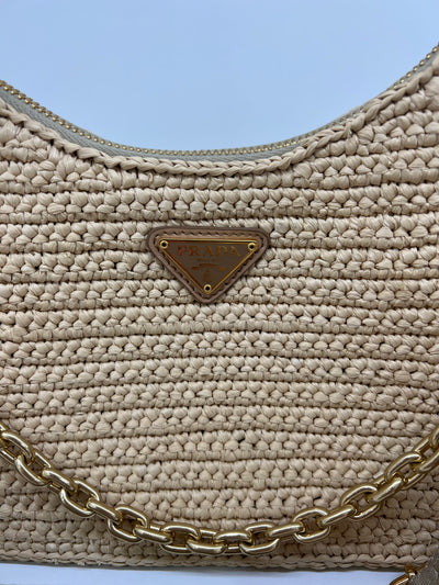 Prada Re-edition Raffia