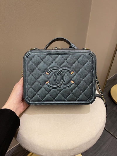 Chanel Filigree Vanity Case Iridescent Turquoise (OE)
