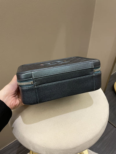 Chanel Filigree Vanity Case Iridescent Turquoise (OE)