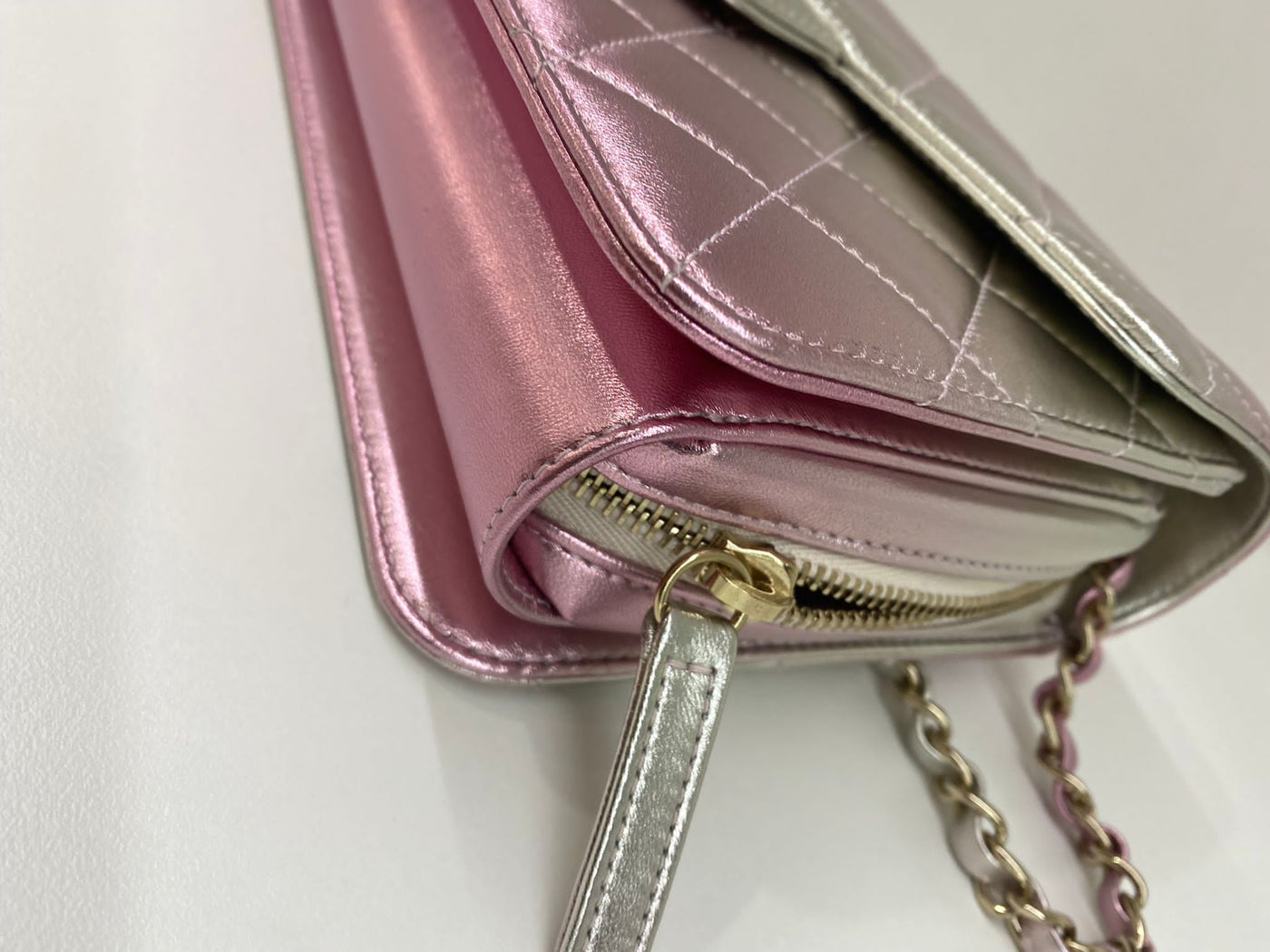 Chanel Large Like A Wallet Metallic Pink