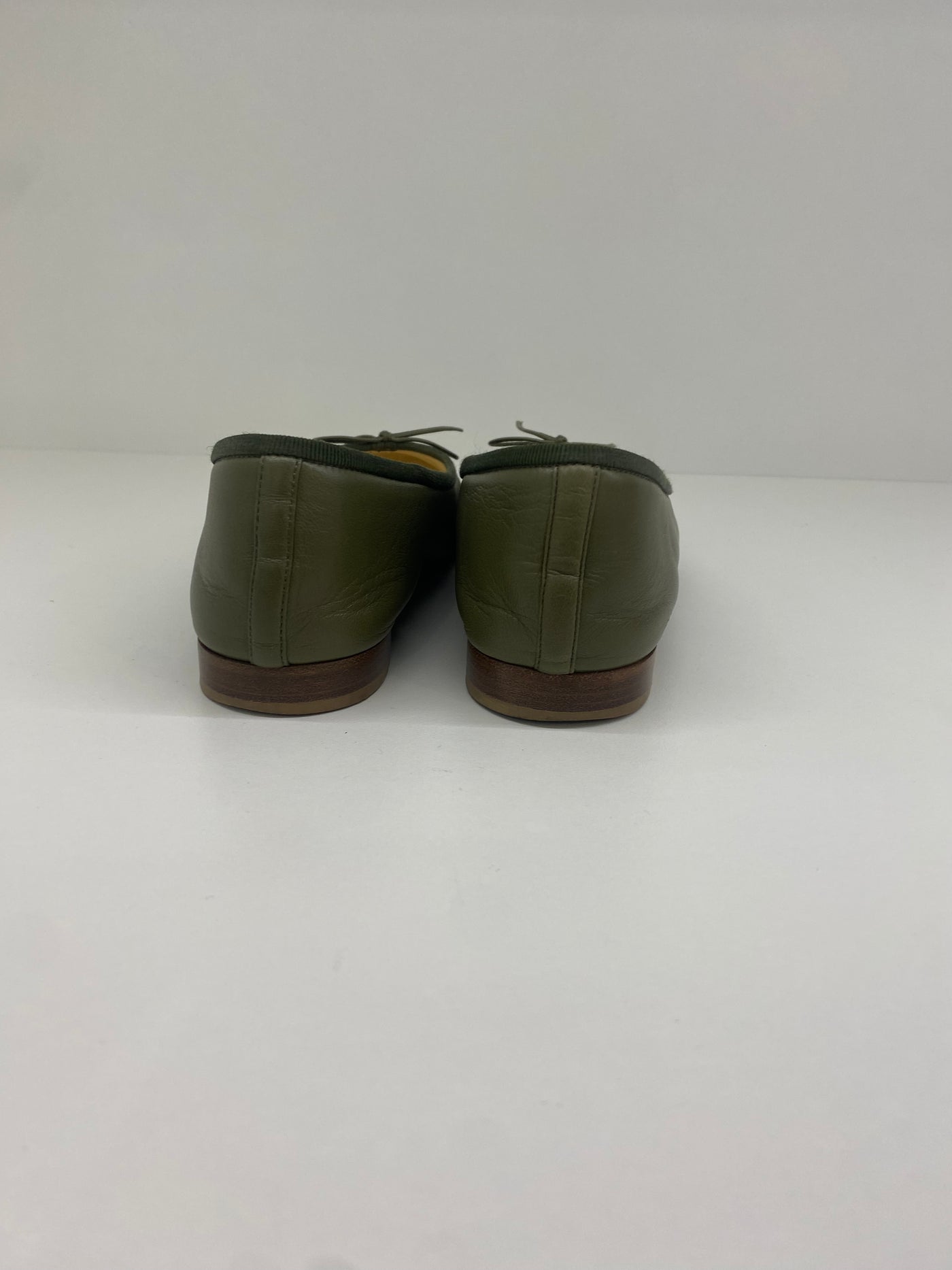 Chanel Ballet Flats Olive size 36