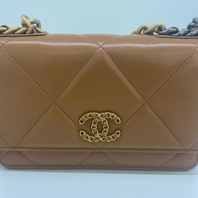 Chanel 19 WOC (Wallet on Chain) Caramel CGHW