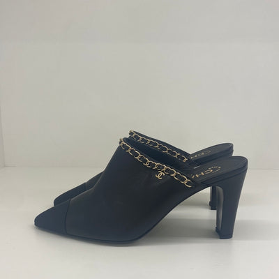 Chanel Black Pumps - Size 38C