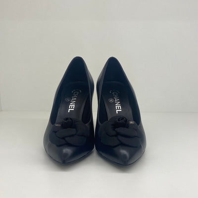 Chanel Black Pumps - Size 38.5C