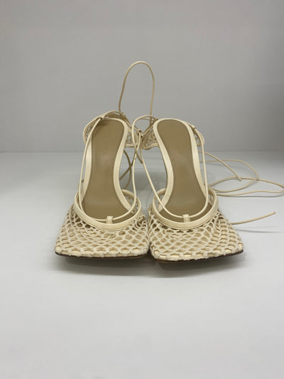 Bottega Veneta Stretch Mesh Pump - Cream size 37