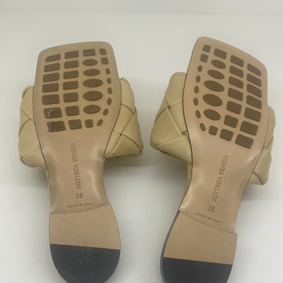Bottega Veneta Nude Lido Mule Size 38