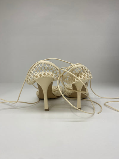Bottega Veneta Stretch Mesh Pump - Cream size 37
