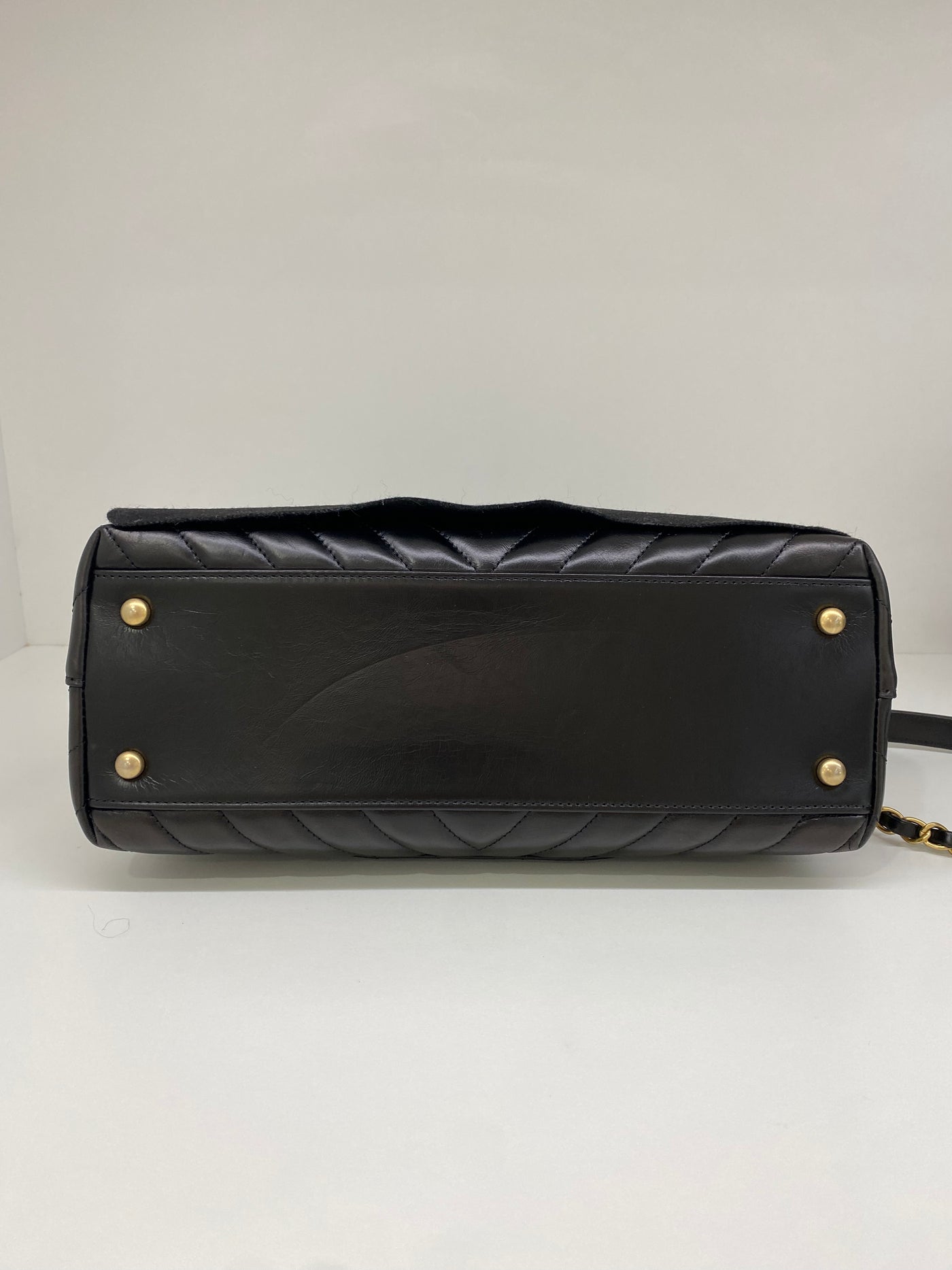 Chanel Coco Handle Black Chevron - Medium GHW