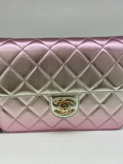 Chanel Large Like A Wallet Metallic Pink