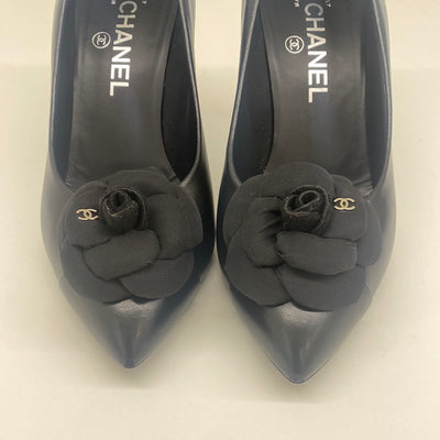 Chanel Black Pumps - Size 38.5C