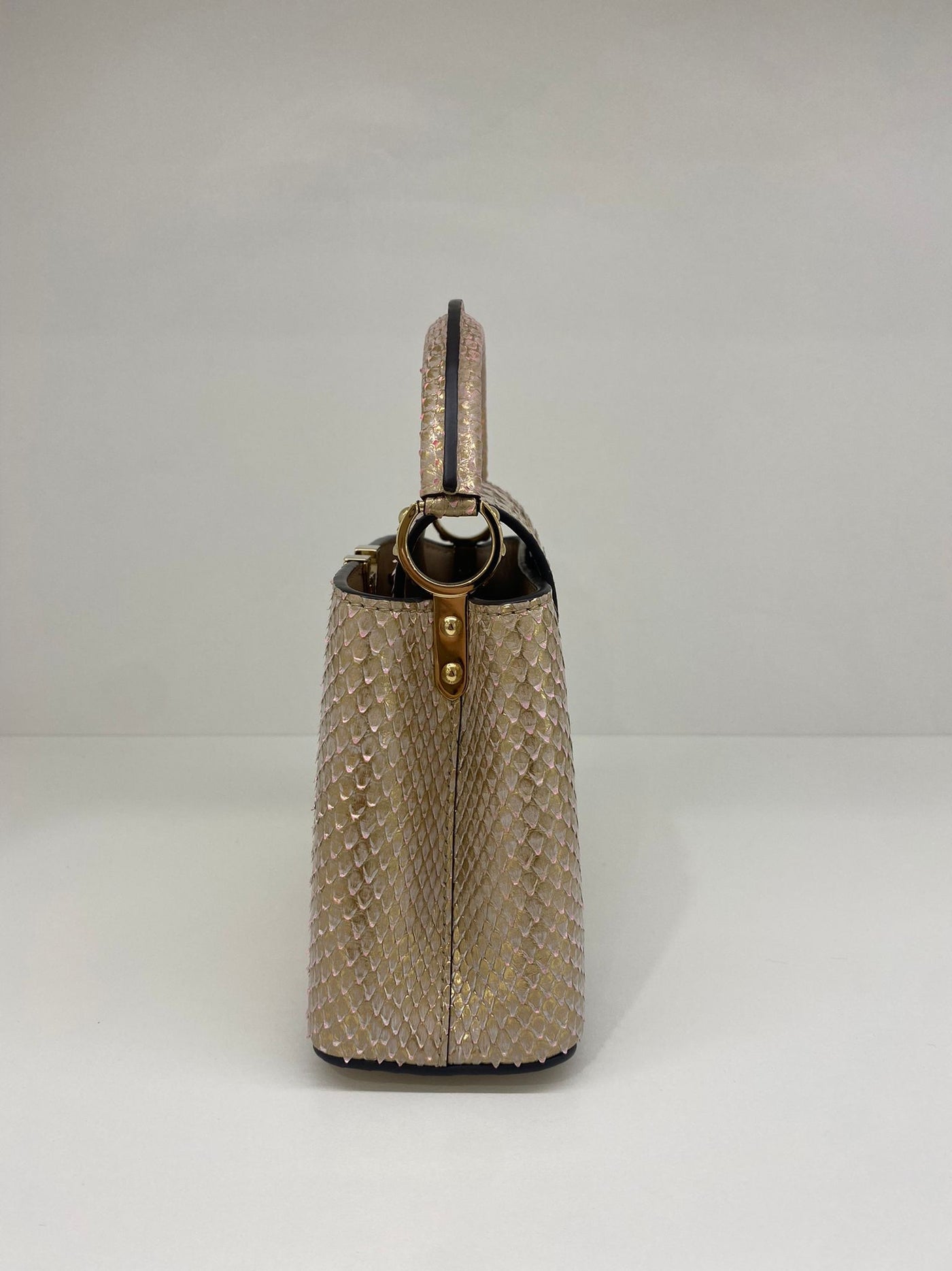 Louis Vuitton Capucines Mini - Pink/Gold Python For Sale at 1stDibs   capucines mini louis vuitton, capucines mini lv, louis vuitton capucines  bag mini
