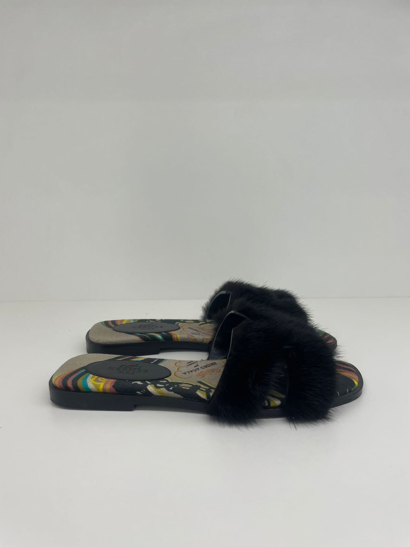 Hermes Oran Sandals Black Fluffy - Size 35