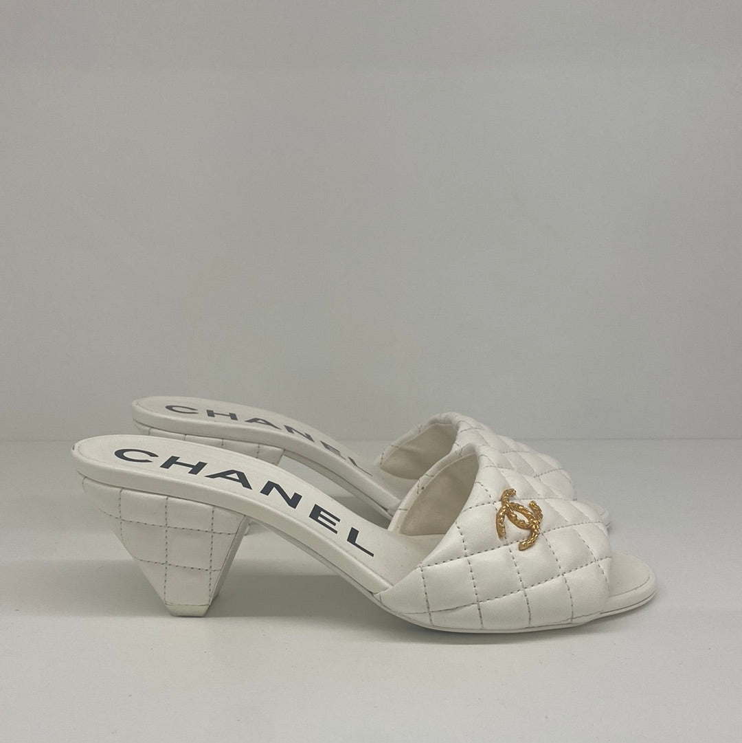 Chanel White Pumps Size 38C - SOLD