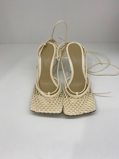 Bottega Veneta Stretch Mesh Pump - Cream size 37